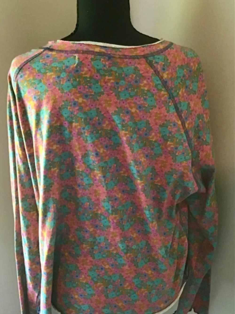 Natural Life long sleeve tee, Size XXL, multi floral pattern - Picture 2 of 3